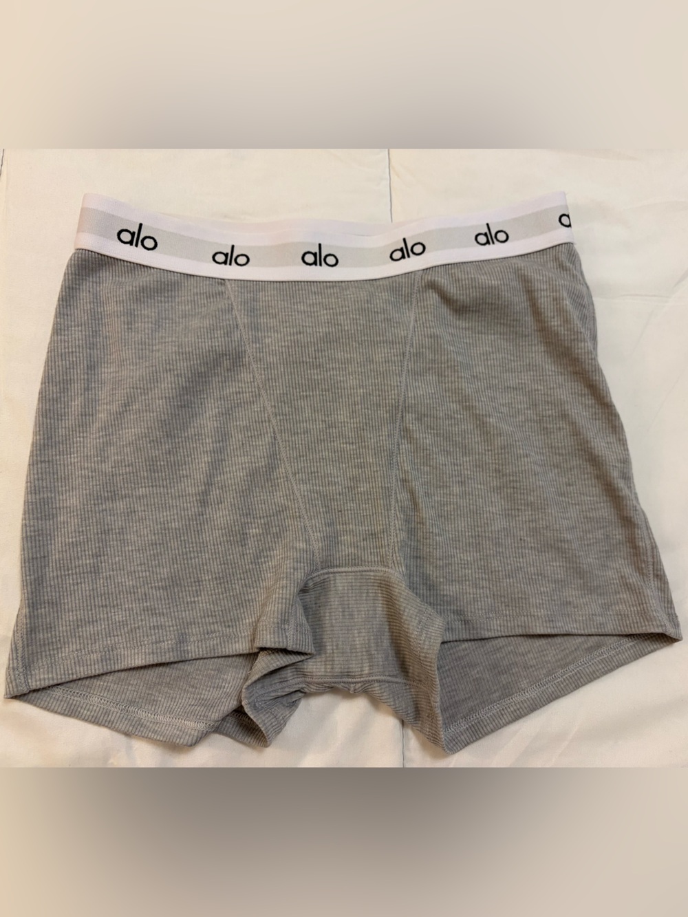 ALO Yoga Gray Ribbed Women’s Boxer Briefs